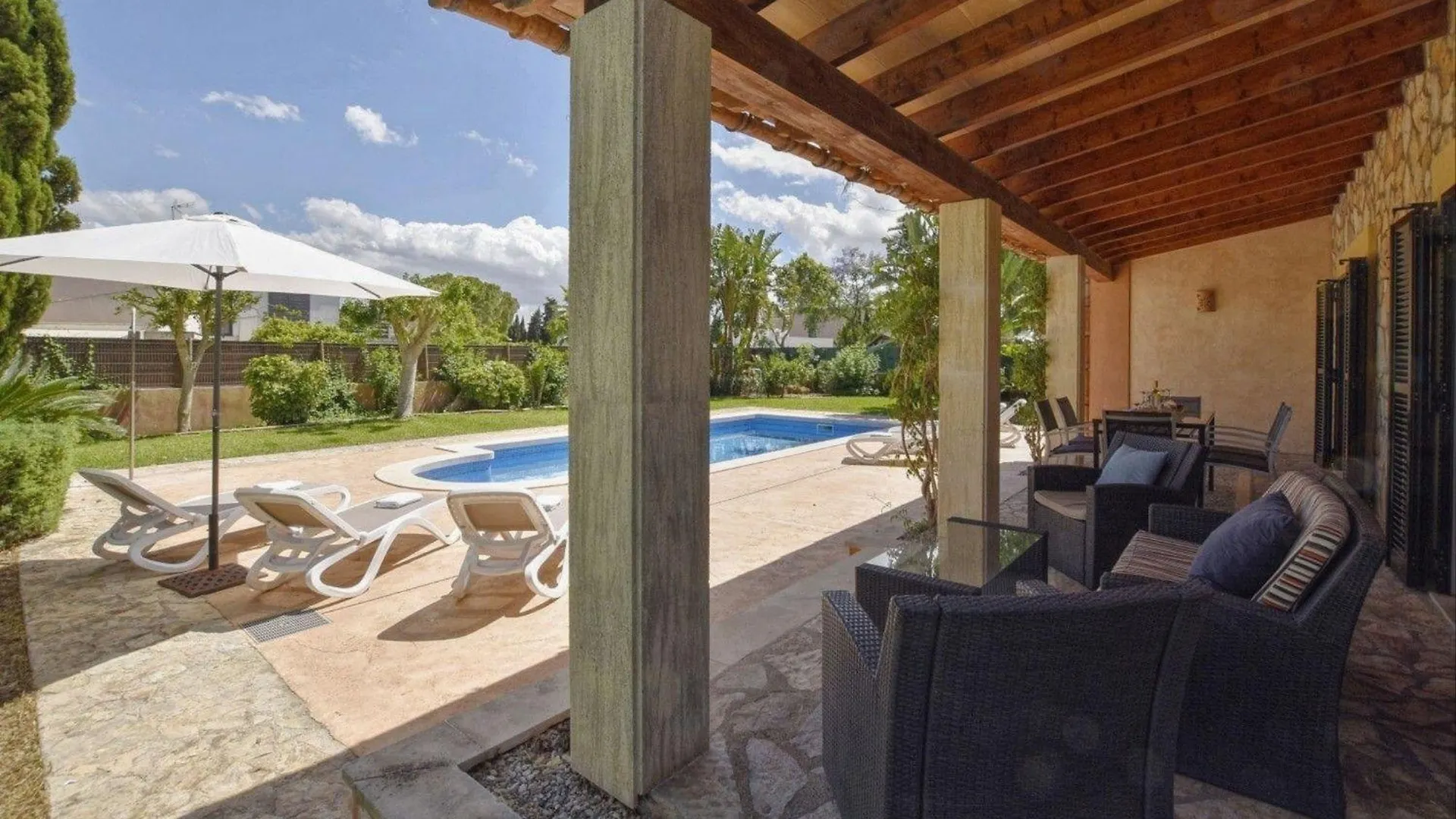 Holiday home Moderne Villa Mit Privatem Pool In Crestatx